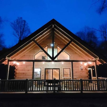 Peek A Boo Cabins: Cozy Cabin Logan Bagian luar foto