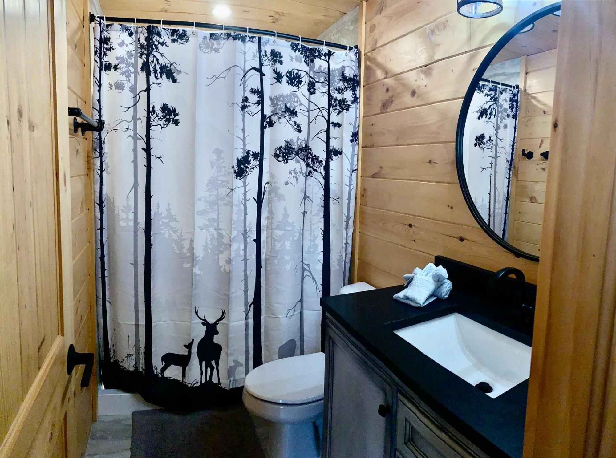 Peek A Boo Cabins: Cozy Cabin Logan Bagian luar foto